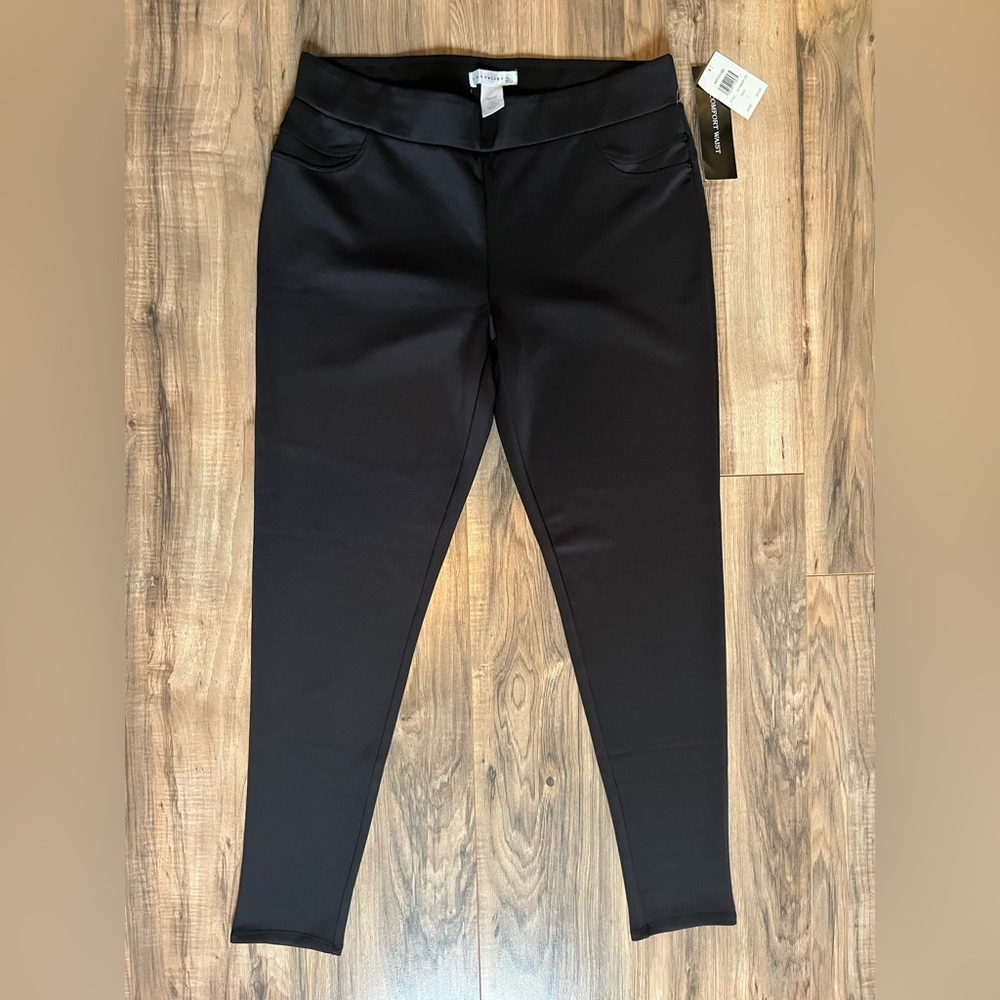 Retrology Women's Black Pants